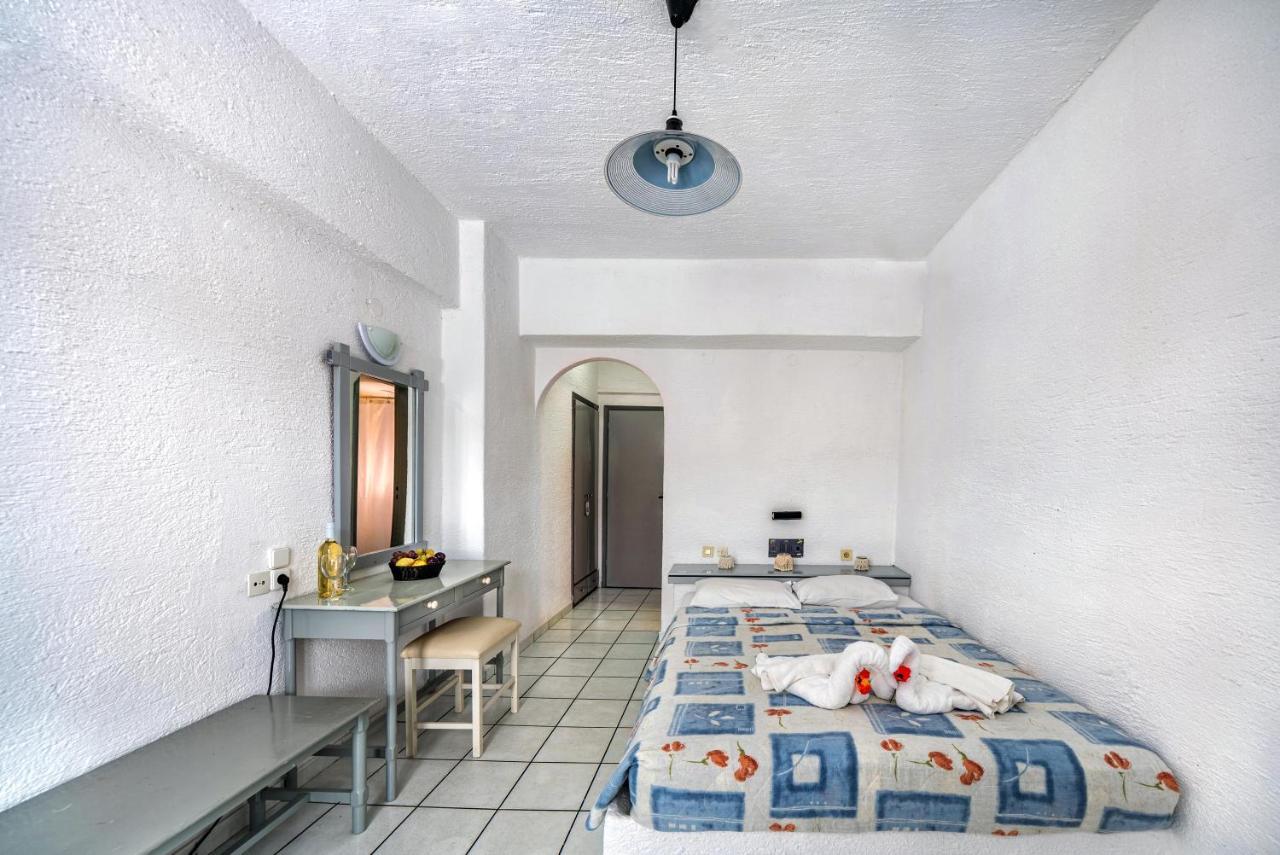 Hotel Iro Hersonissos  Exteriör bild