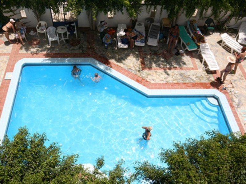 Hotel Iro Hersonissos  Exteriör bild