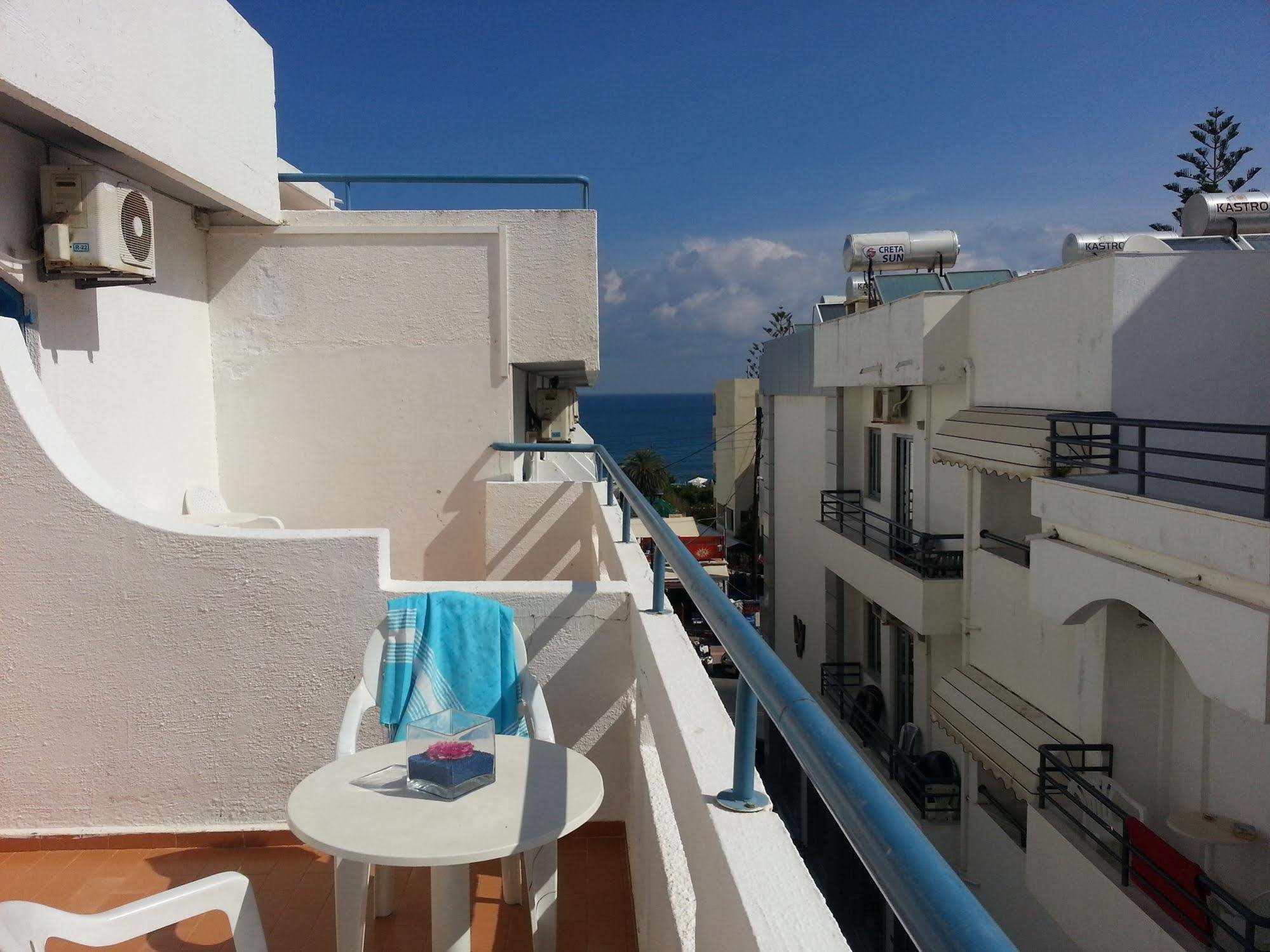 Hotel Iro Hersonissos  Exteriör bild