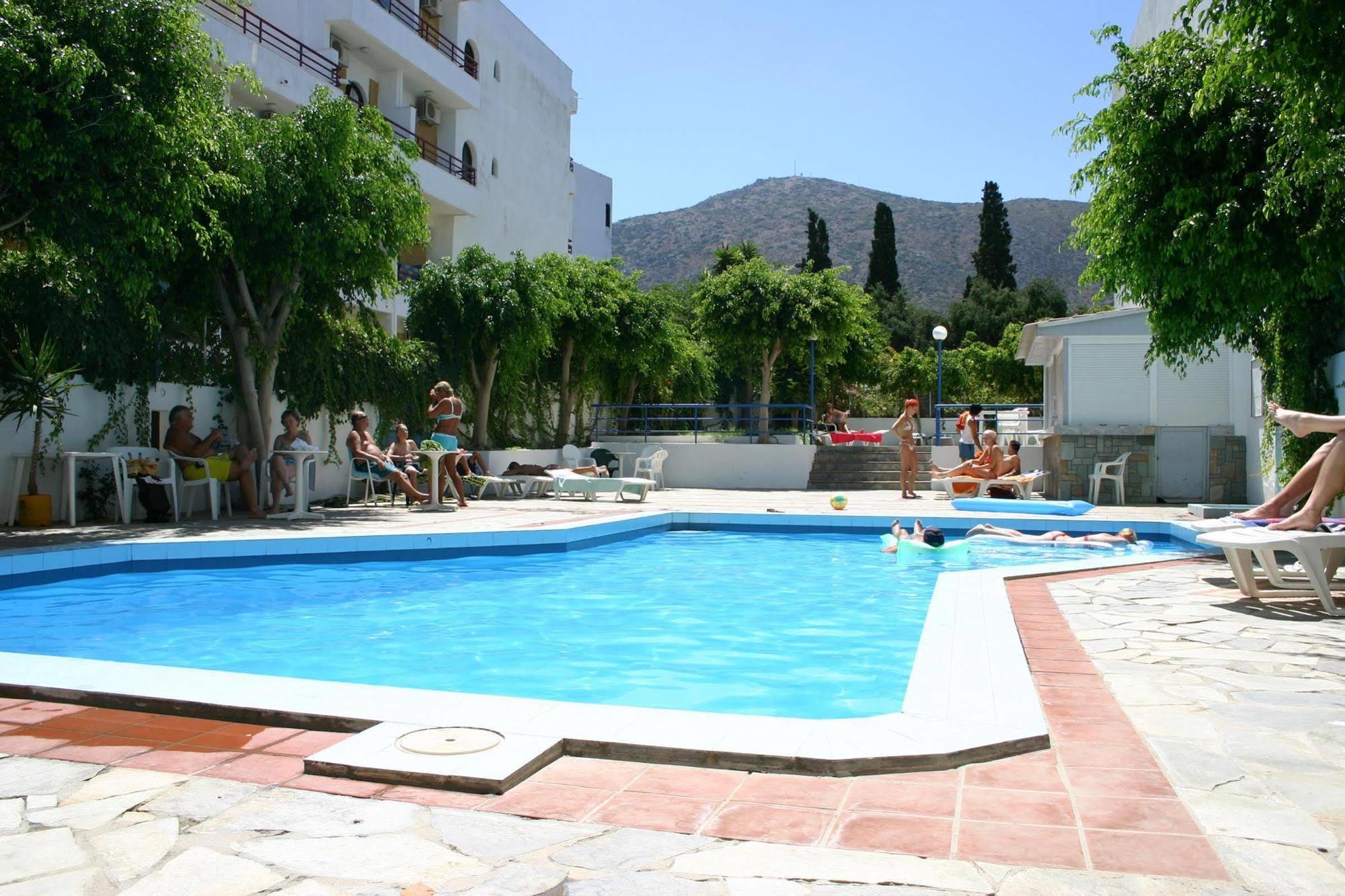 Hotel Iro Hersonissos  Exteriör bild